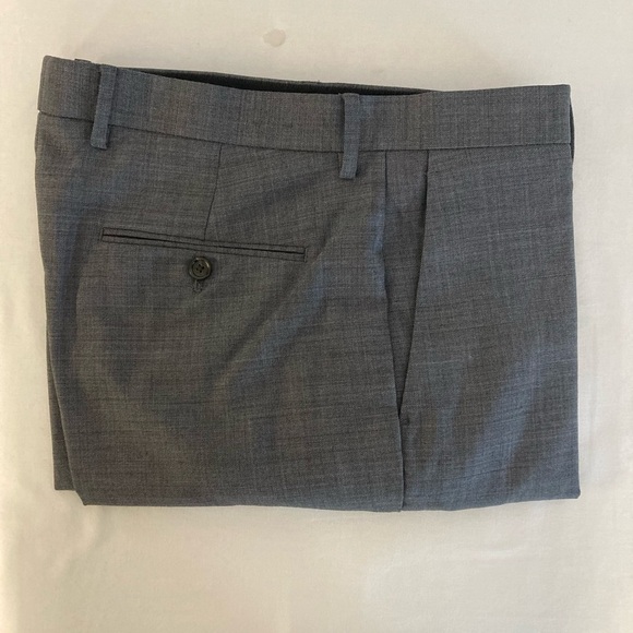 Bowery Slim-fit pant in wool blend grey item J6061 Flaw - Picture 5 of 6